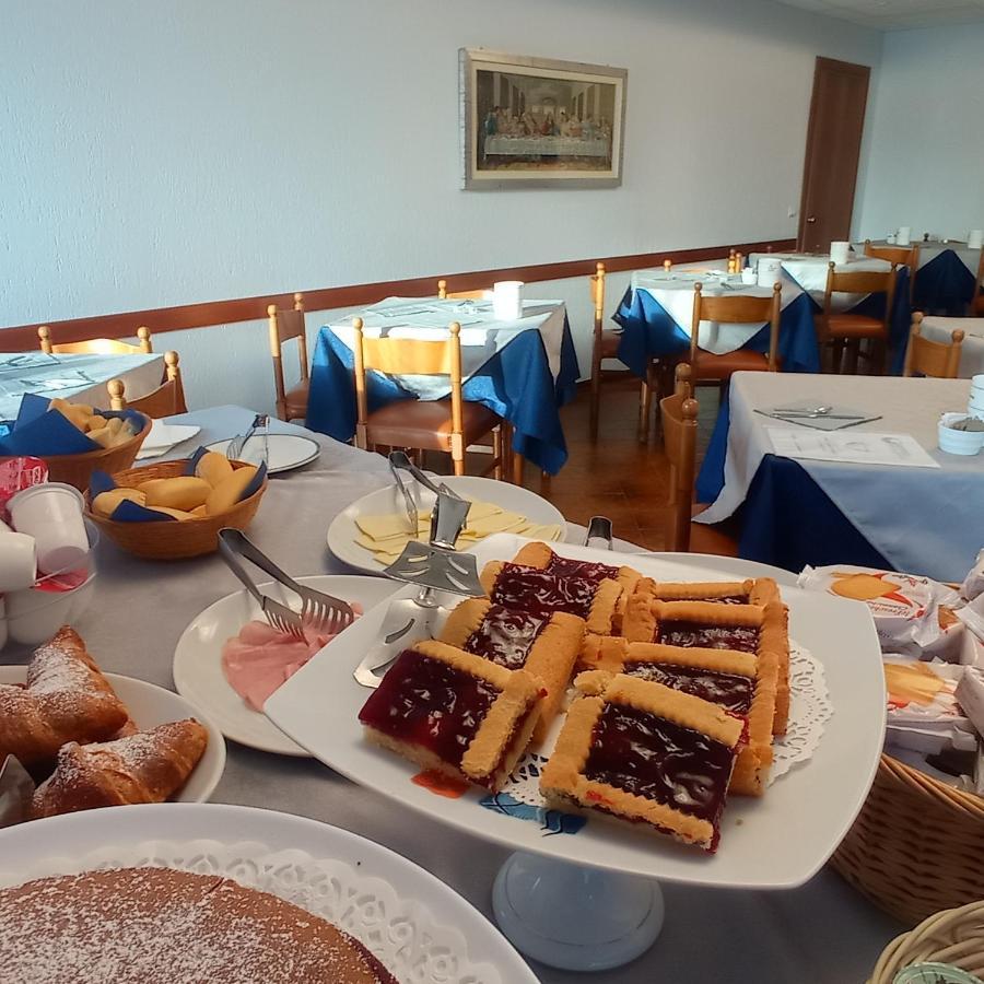 Albergo Mp Ноли Екстериор снимка