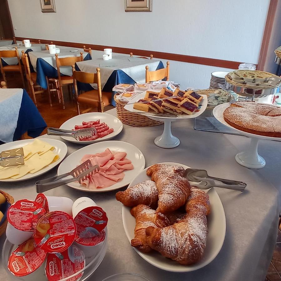 Albergo Mp Ноли Екстериор снимка
